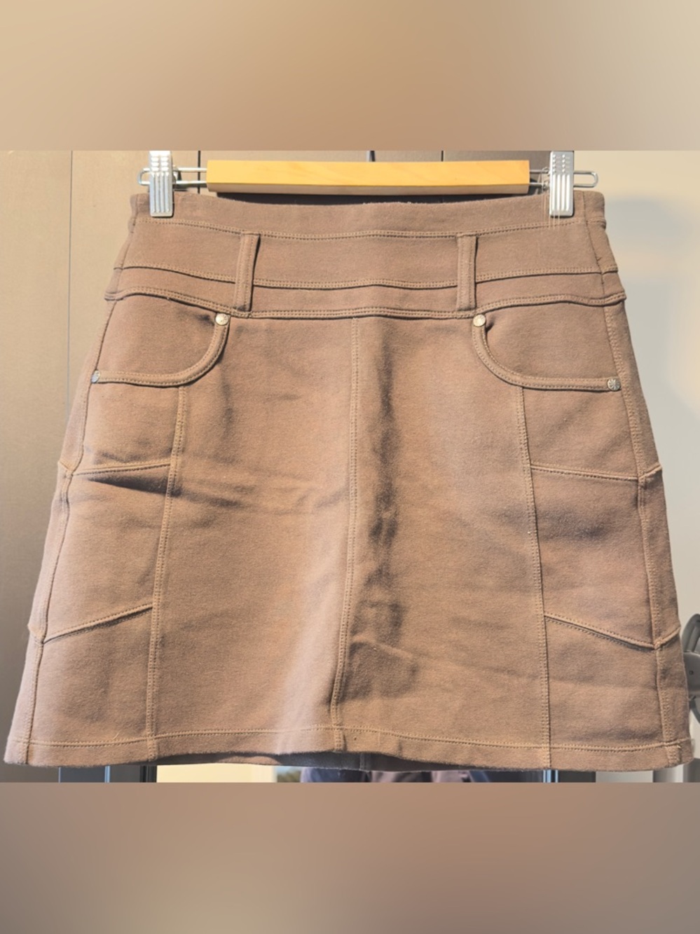 Athleta Rockwell Skirt- Olive Green